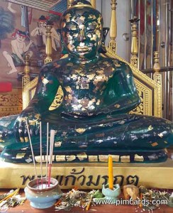 องค์พระเจ้าแก้วมรกตจำลอง