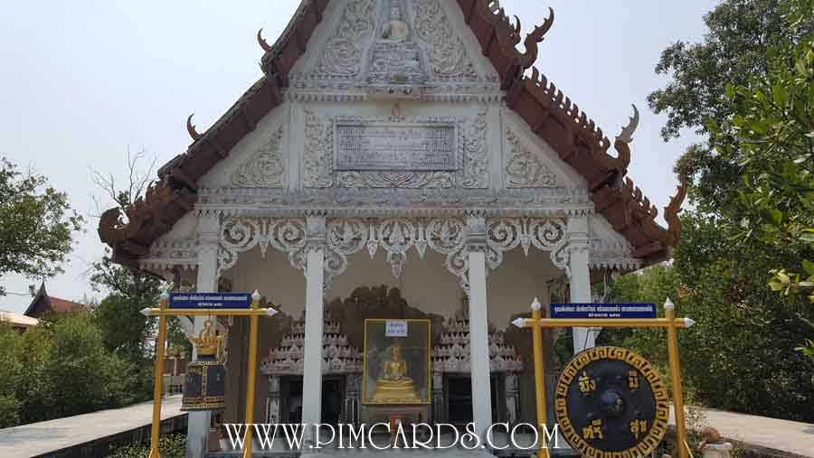 พระอุโบสถ์ที่ถูกคลื่นซัดมาหลายปี