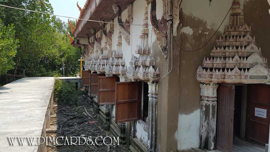 สภาพของโบสถ์หลังจากที่ต้อสู้กับคลื่นลมมาหลายปี