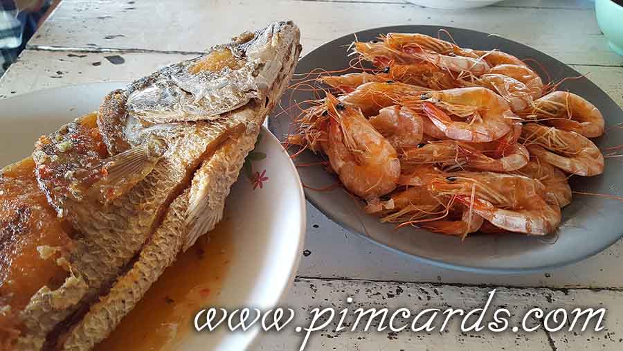 อาหารทะเลจากขุนสมุทรจีนโฮมสเตย์